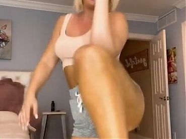 Mandy Rose twerking compilation 